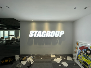 亞克力發(fā)光字多少錢(qián)一平方，亞克力發(fā)光字多少價(jià)格