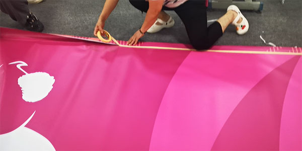 成都廣告公司噴繪布如何安裝？