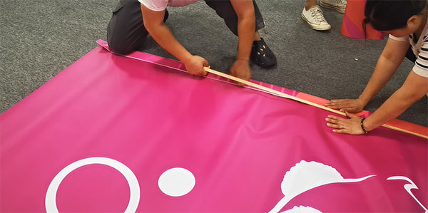 成都廣告公司噴繪布如何安裝？