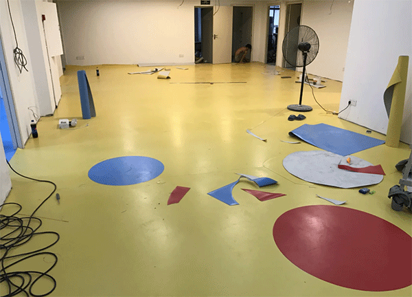 PVC地板的裝飾材料有哪些？這兩種原材料完全不同