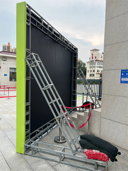 選用桁架制作安裝案例,做背景墻效果真的好！